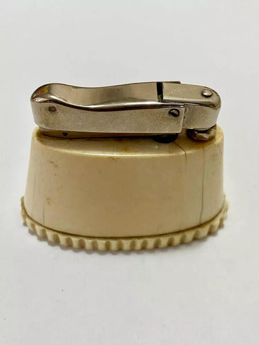 Isqueiro Antigo Cor Marfim