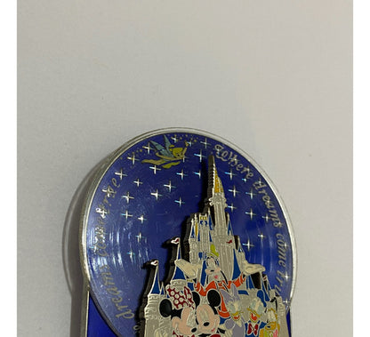 Botton Pin Antigo Castelo Walt Disney World Mickey Rotativo
