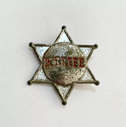 Broche Brinquedo Antigo Estrela Xerife Broche Decada De 60