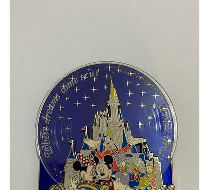 Botton Pin Antigo Castelo Walt Disney World Mickey Rotativo
