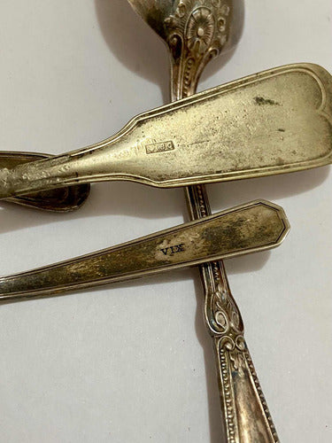 Antigas Colheres E Garfo Com Marca Wt & S - Wb Cor Prata