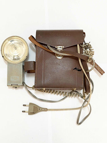 Flash Fotográfico Antigo Alemão Pic 1122 Com Case