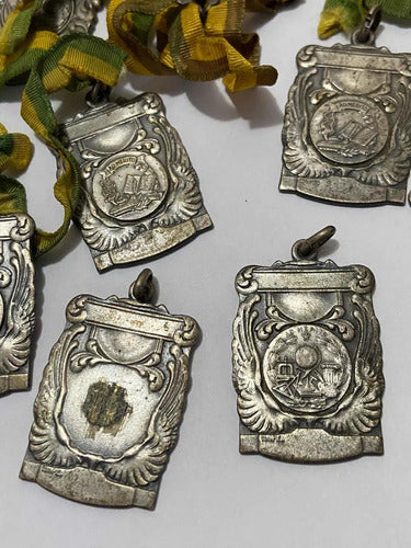 Lote Antigas Medalhas Honra Ao Merito