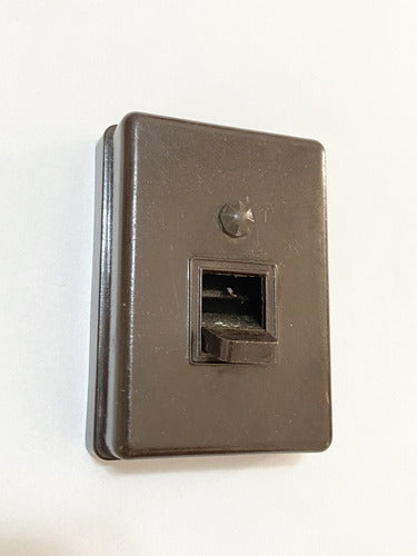 Interruptor De Luz Antigo De Parede Retangular em Baquelite