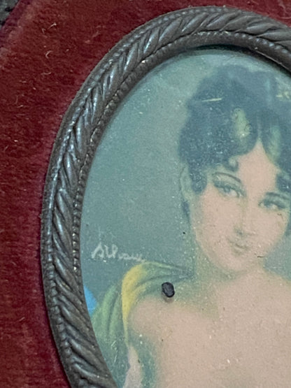 Quadro Oval Antigo Busto Feminino Europeu Assinado