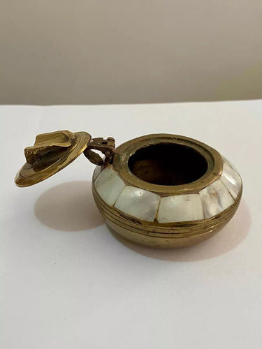 Cinzeiro Antigo Madre Pérola