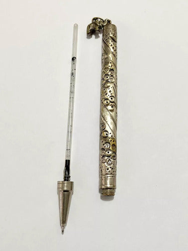 Caneta Antiga Prateada Com Pingente De Elefante