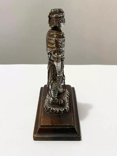 Escultura Antiga Gaucho Laçador Cor Prata