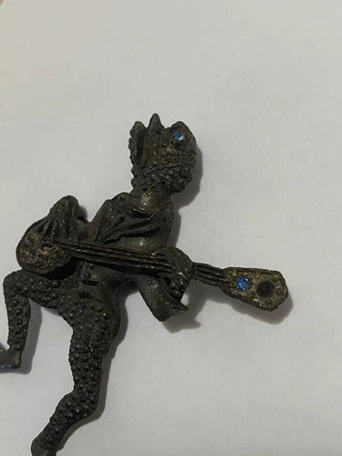 Broche Antigo Sapo Guitarra Com Pedra Azul Cor Prata