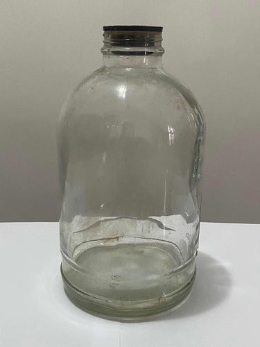 Antiga Garrafa De Vidro Com Medidor