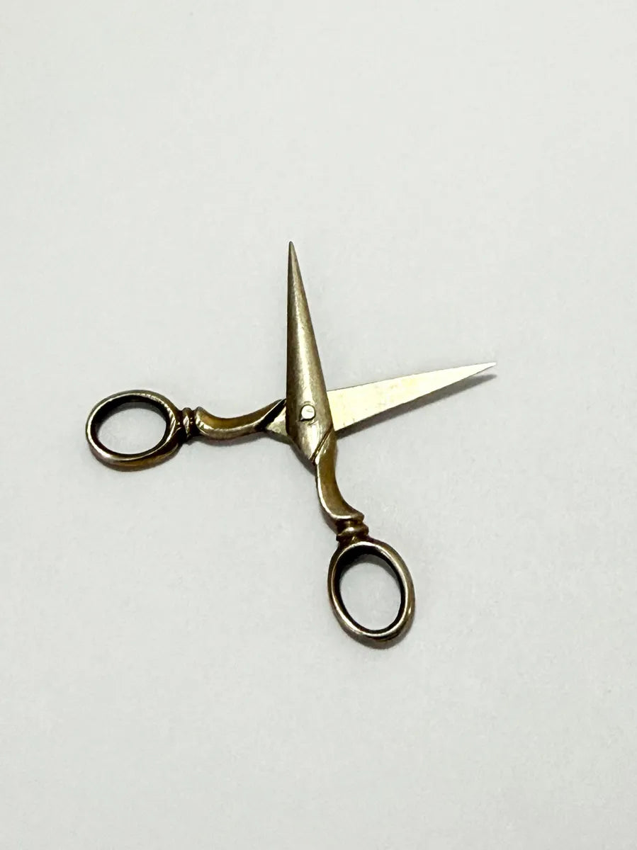 Tesoura Miniatura Antiga Prata 3,5cm
