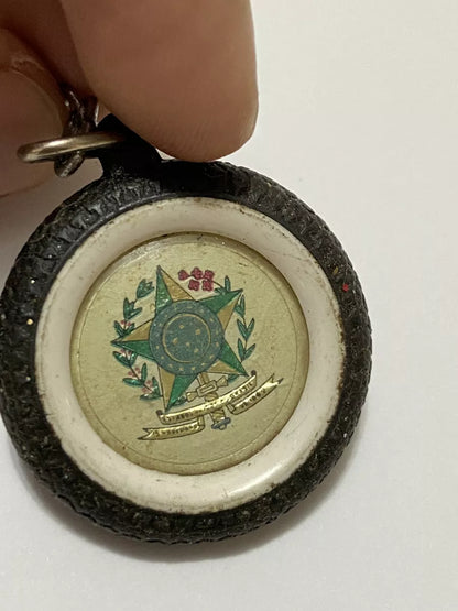 Chaveiro Antigo 1960 Brasília Roda Pneu Brasão Brasil