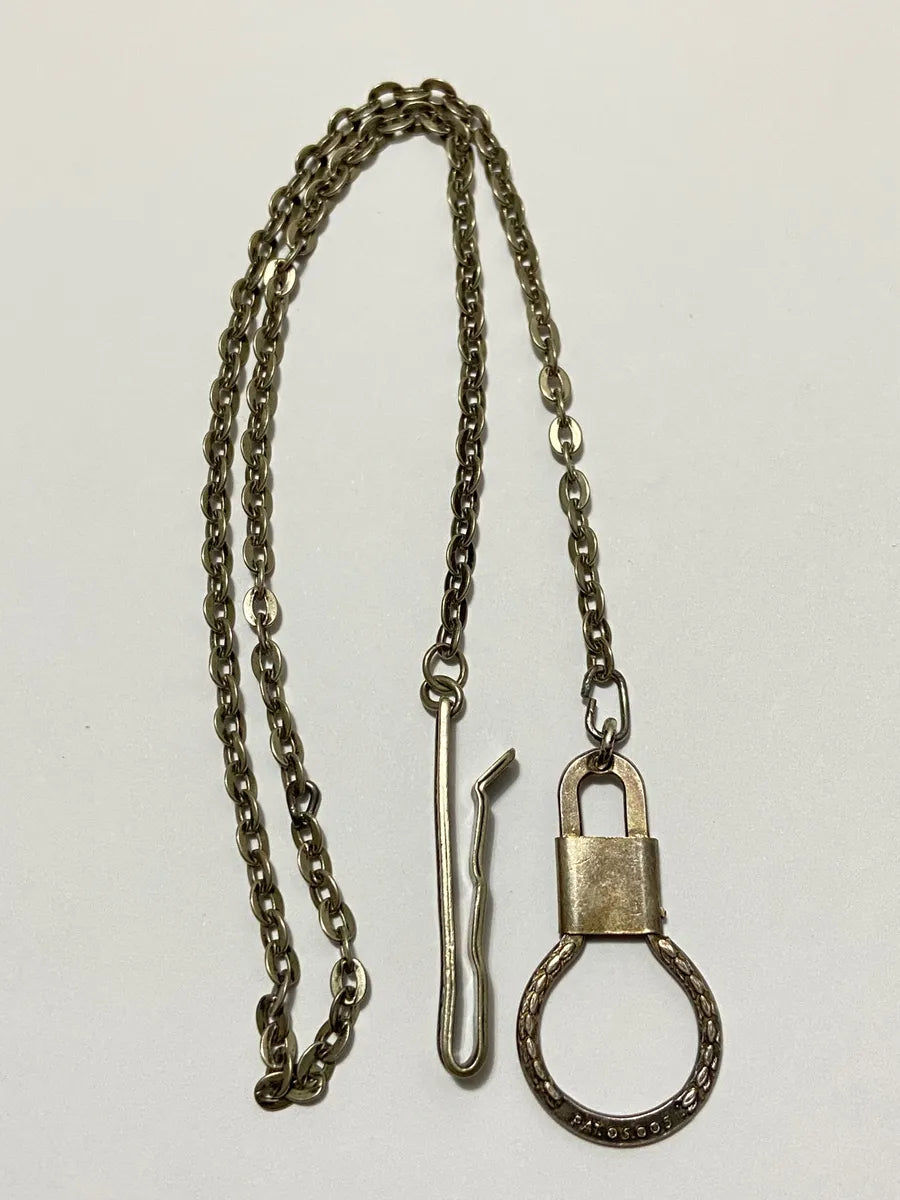 Prendedor De Gravata Antigo Com Corrente E Fecho Cor Prata Prateado