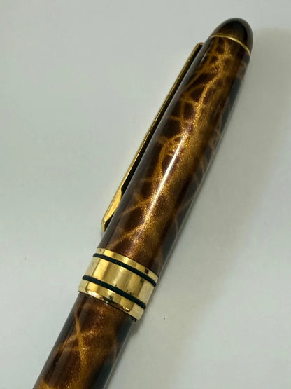 Caneta Antiga Marrom Marmorizada Com Detalhes Dourados