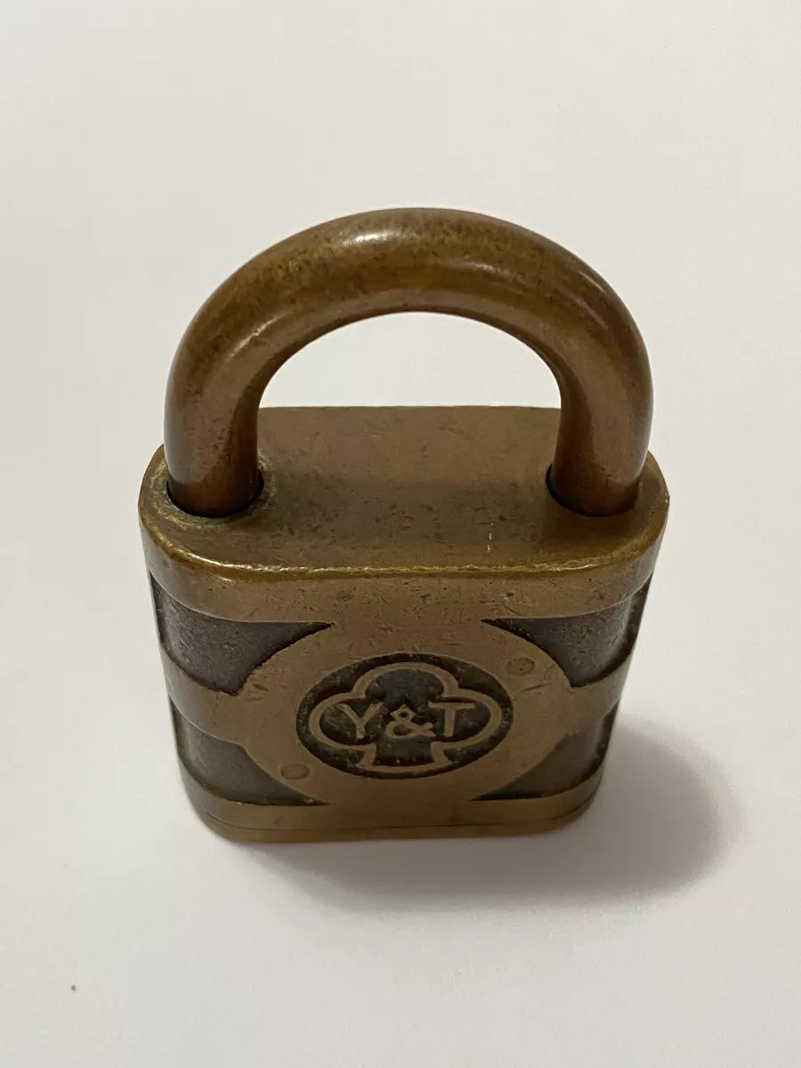 Cadeado Antigo Yale Y&t