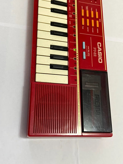 Teclado Antigo Casio Pt-82 Vermelho C/ Cartucho Rom Anos 80