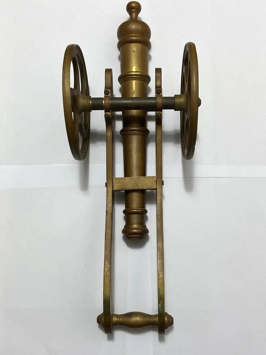 Raro Canhão Antigo Em Bronze 4,9kg Marca JS MG John Sommers