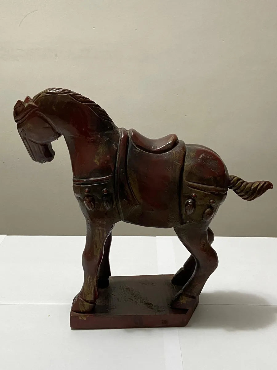 Escultura Cavalo Em Madeira Laqueada Antiga Feito À Mão