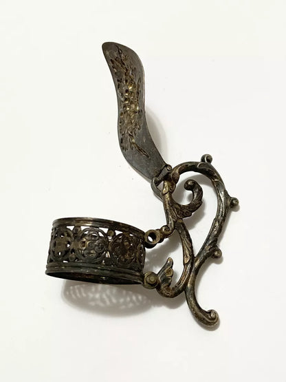 Tampa De Garrafa Cacho De Uva Prata Antiga