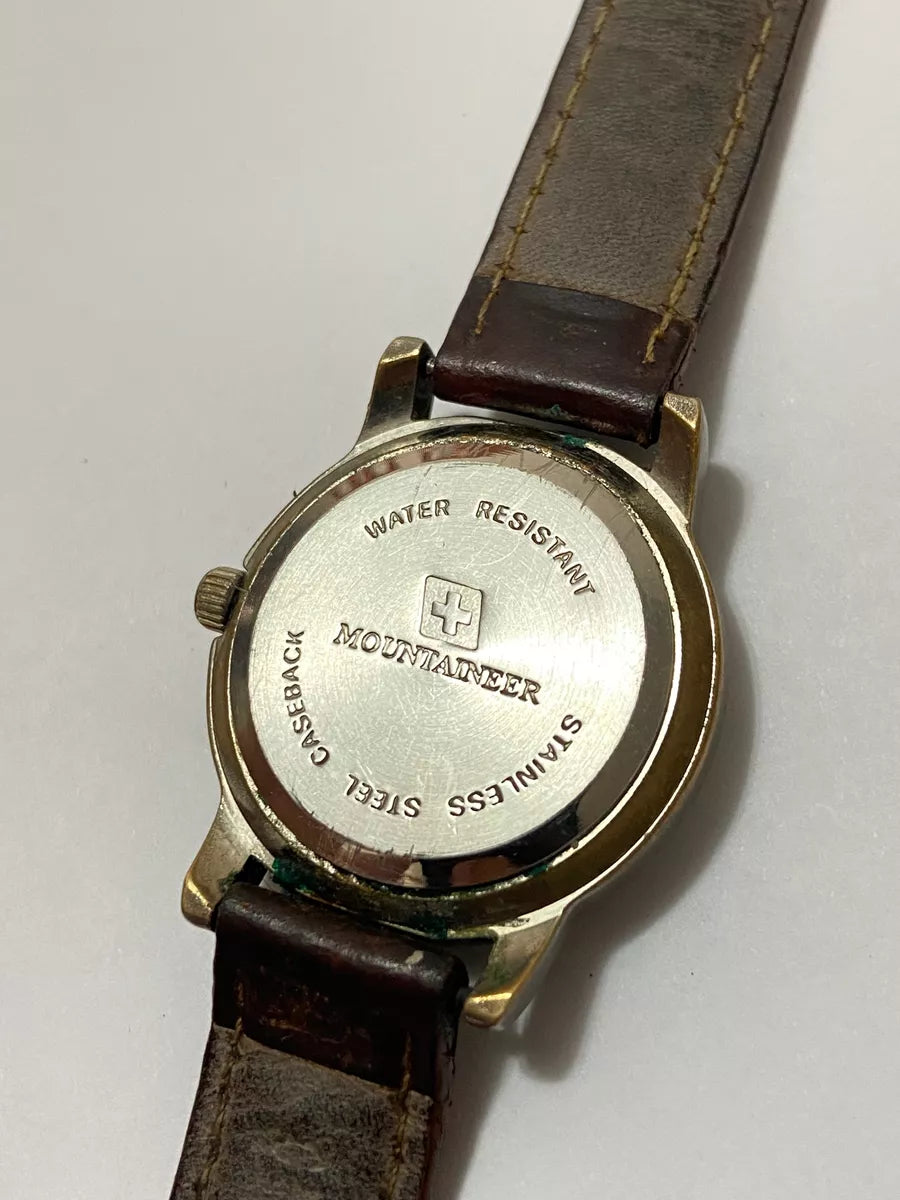 Relógio Antigo Suíço Mountaineer Voyager 50m Water Resist