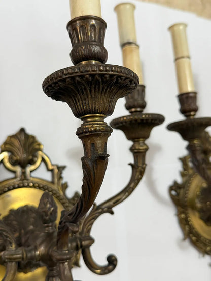 Arandelas Antigas Em Bronze 3 Braços Estilo Luís Xv Par