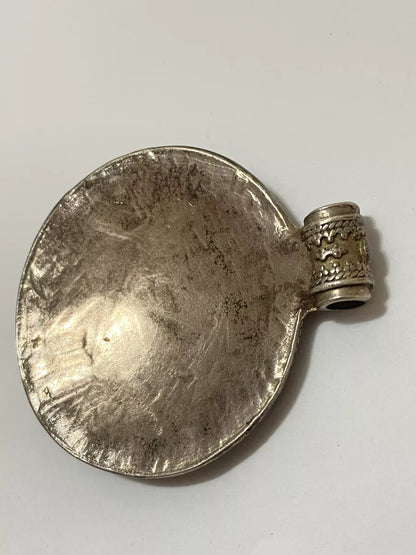 Pingente Antigo Redondo Prata 6cm Diâmetro