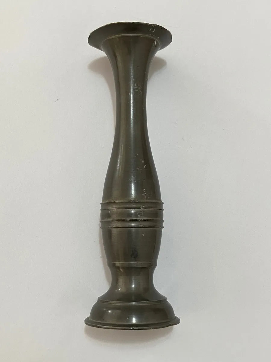 Vaso Solitário Antigo Em Estanho Prateado
