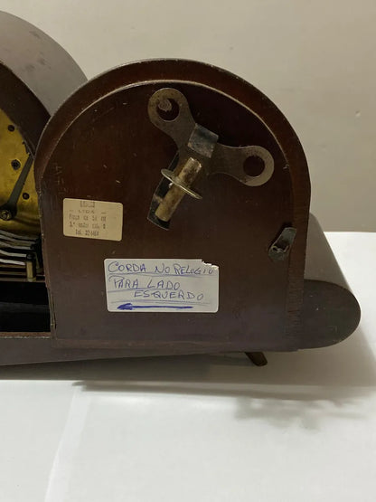 Relógio Antigo De Mesa Carrilhão Suiço Silco