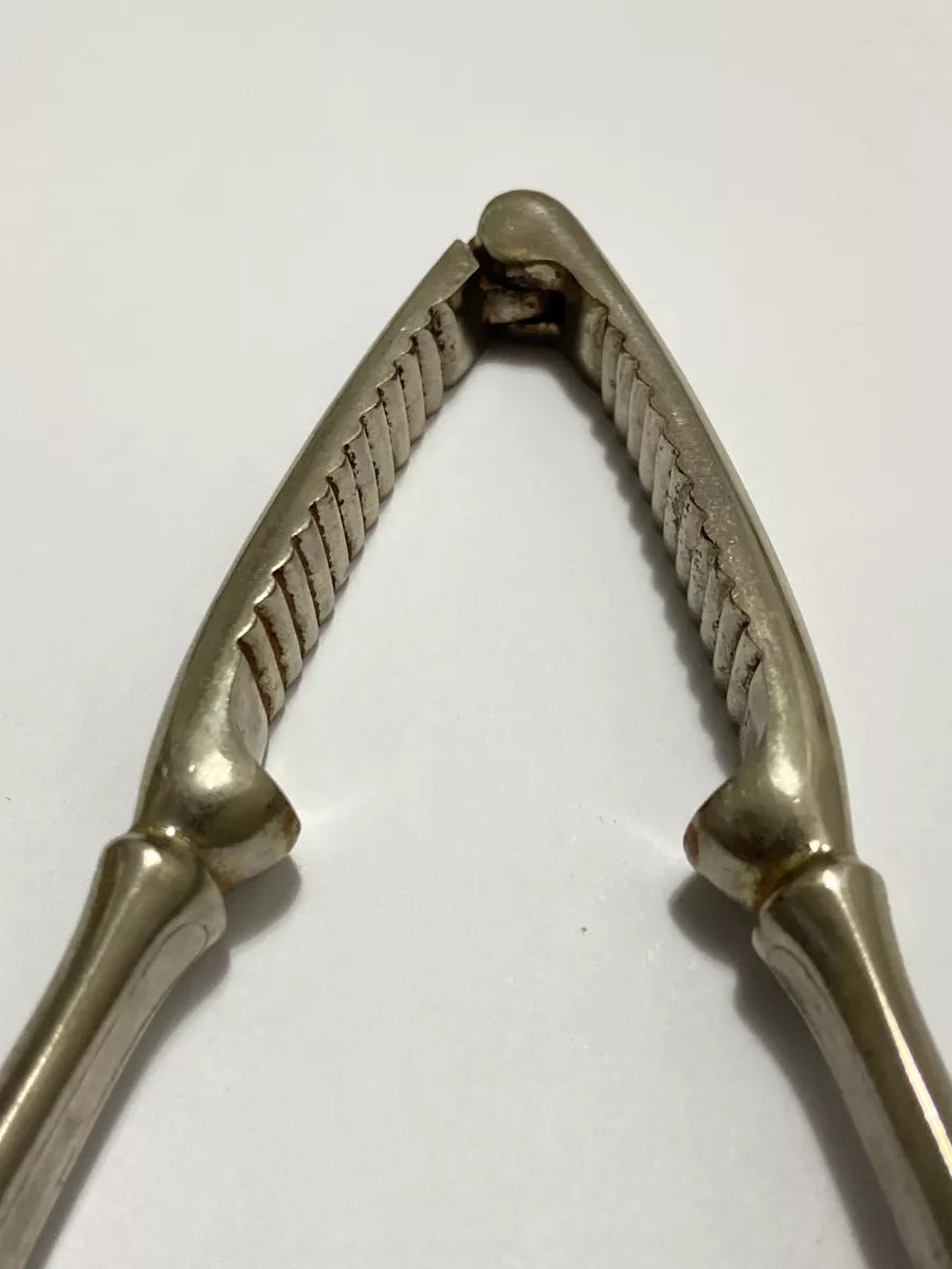 Quebra Nozes Antigo Prata Eberle Prateado