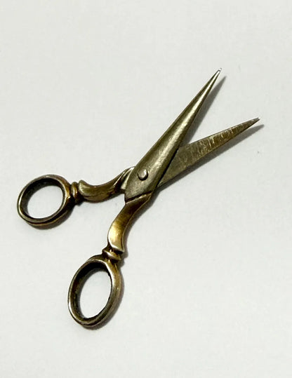 Tesoura Miniatura Antiga Prata 3,5cm