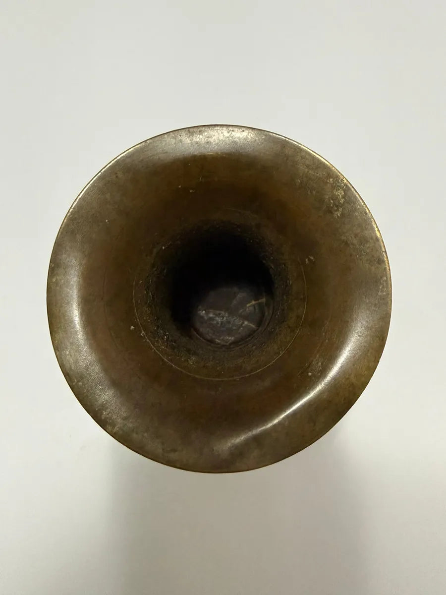 Castiçal Antigo Em Metal Dourado 9x8cm Bronze