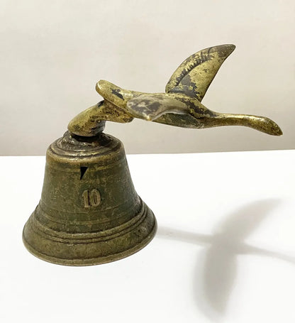 Sino Antigo De Bronze Com Pássaro Em Voo