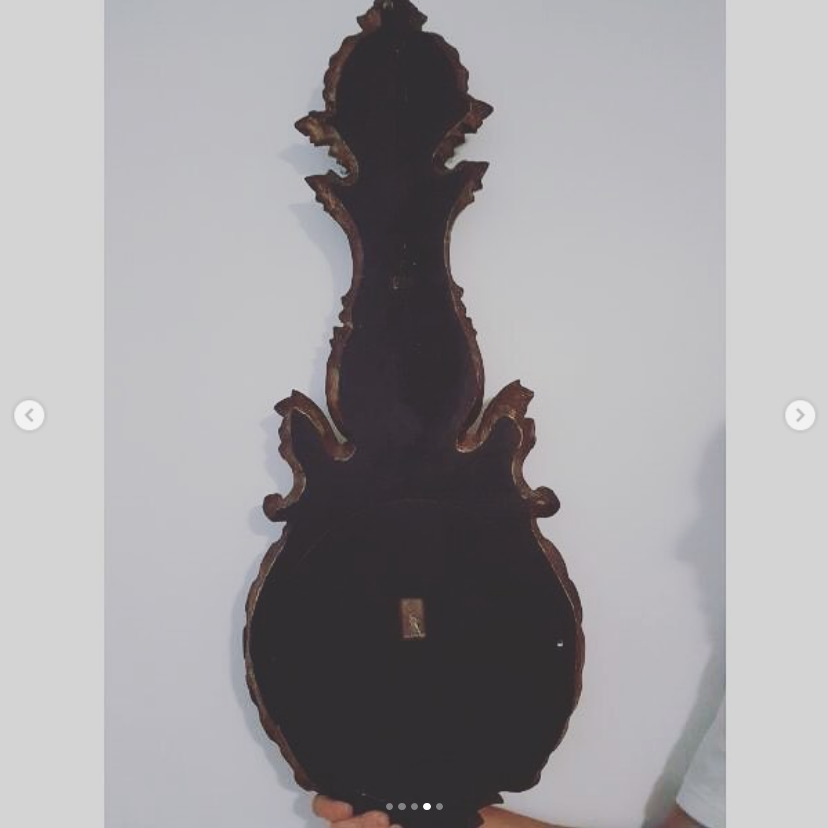 Relógio de parede com termômetro