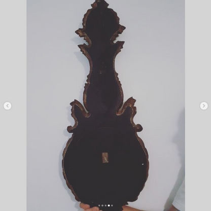 Relógio de parede com termômetro