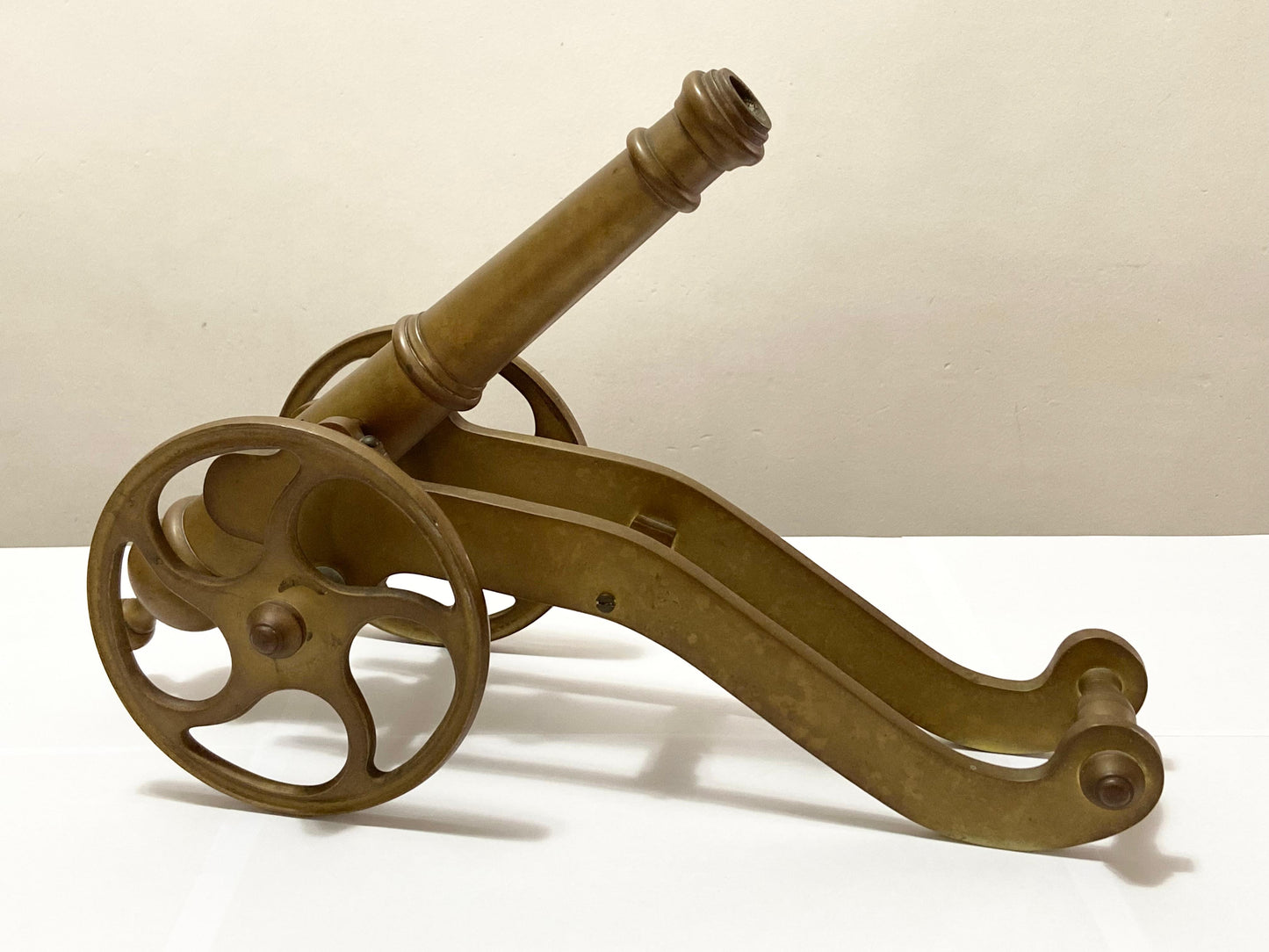 Raro Canhão Antigo Em Bronze 4,9kg Marca JS MG John Sommers