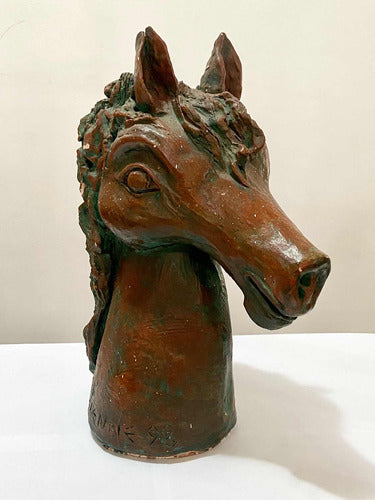 Escultura Antiga Cabeça De Cavalo Em Cerâmica Assinada 1998