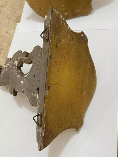 Peanha Antiga De Madeira / Suporte De Parede Par Dourado