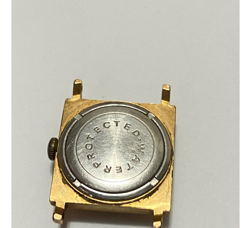 Relógio Antigo Slava 17 Kamhen Banhado Ouro Feito Na Urss