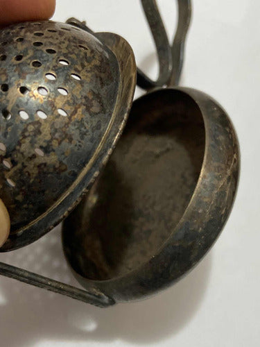 Antiga Peneira Para Chá Coador Com Suporte Cor Prata