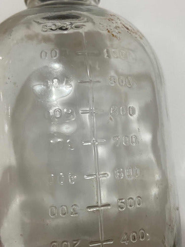 Antiga Garrafa De Vidro Com Medidor