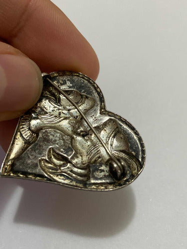 Antigo Broche Coração Beijo Cor Prata