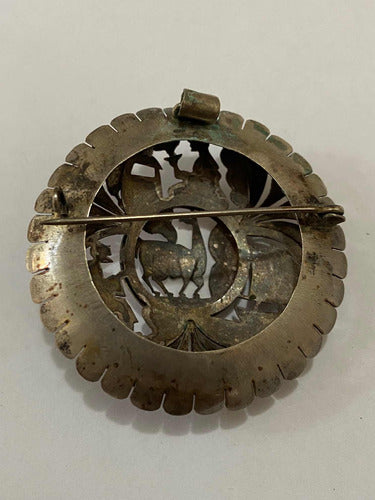 Antigo Broche Peruano Em Prata Com Motivos Andinos