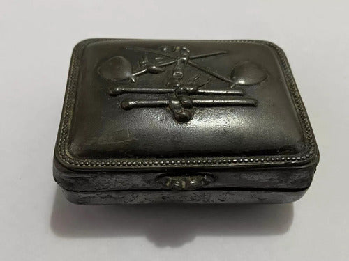 Antiga Caixa Charuto De Metal Porta Cigarro Com Desenhos