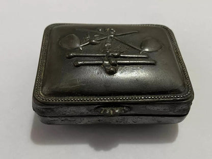 Antiga Caixa Charuto De Metal Porta Cigarro Com Desenhos