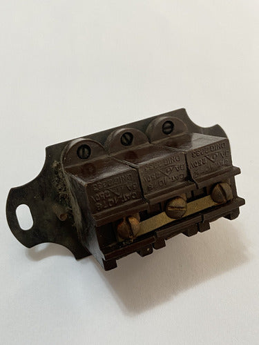 Antigo Interruptor Triplo Em Baquelite