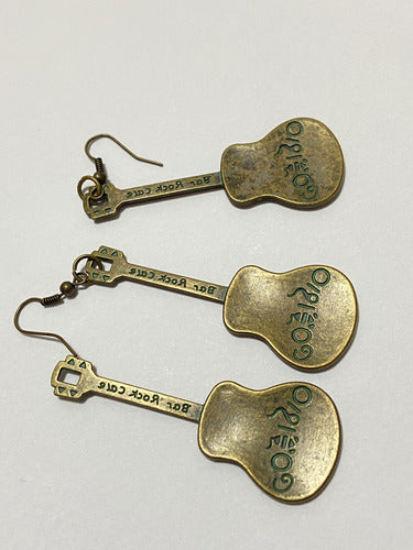 Chaveiro Botom Pin Broche Guitarra Rock Cor Bronze Antigo