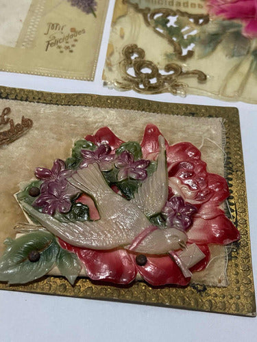 Cartão Postal Bilhete Antigo Flores Rosas Em Relevo