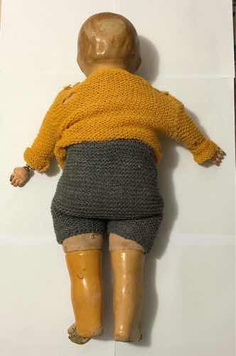 Boneca Antiga De Papelão Feito A Mão Década De 20