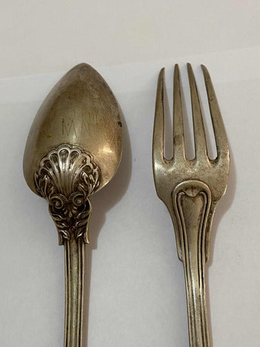 Antiga Colher E Garfo De Prata Com Marca