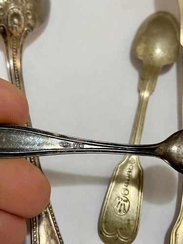 Antigas Colheres E Garfo Com Marca Wt & S - Wb Cor Prata
